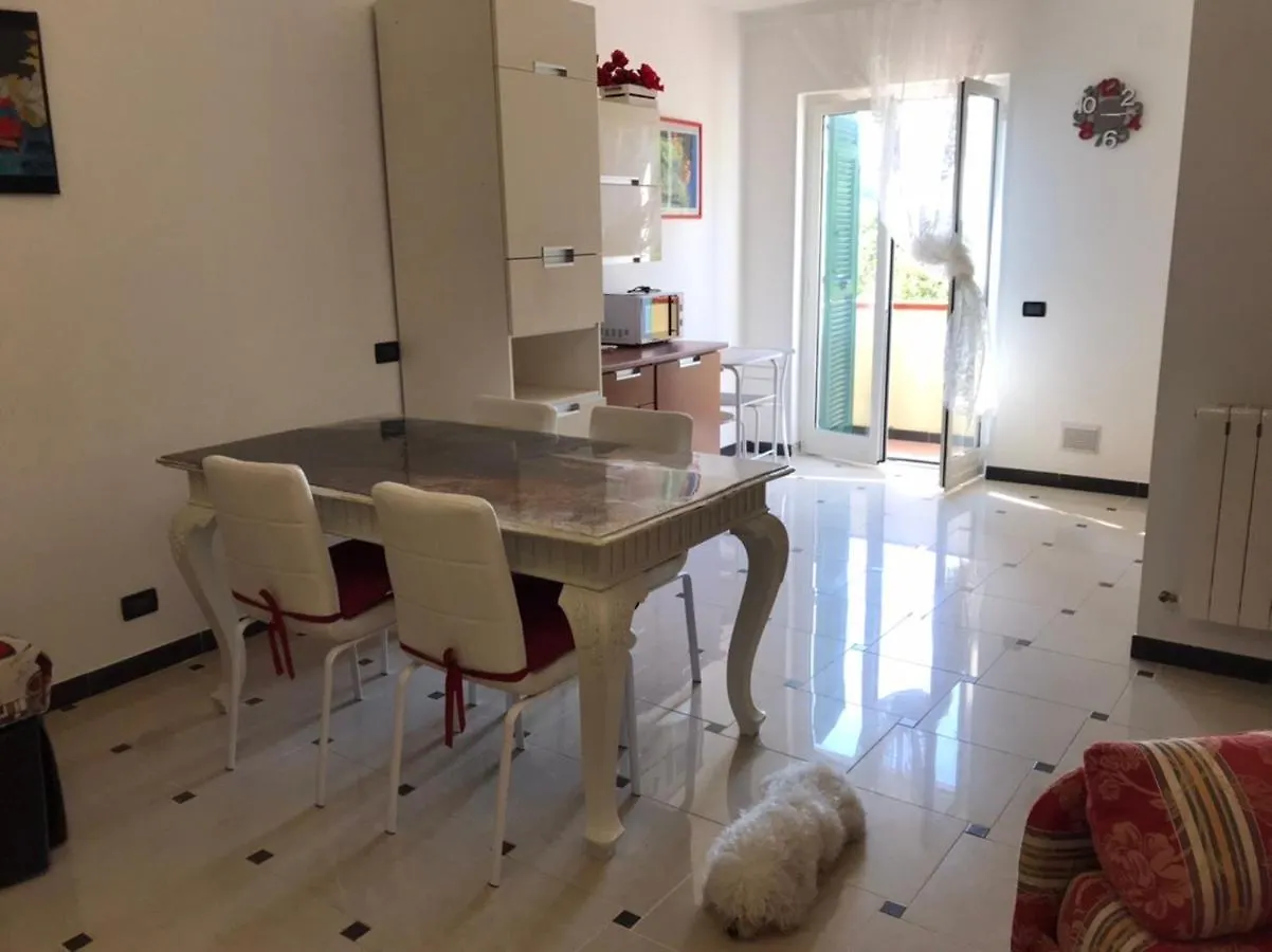 Chez Christine 2 Apartment Arenzano